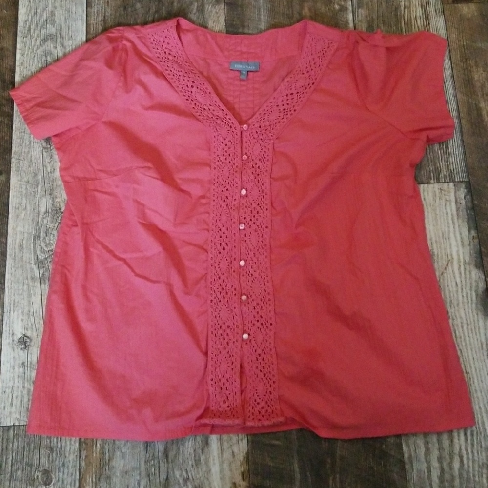 Adorable 1x Peach Essentials Spring Blouse